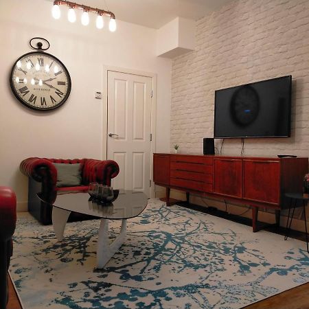 4 Bed Entire House - Heart Of The City - Near Sufc Шефилд Экстерьер фото